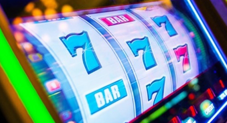 Casino Tricks Slot Machine Near-miss